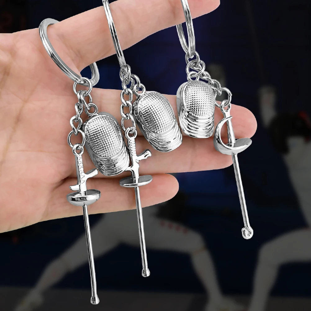 

3Pcs Metal Fencing Sport Keychains Compact Fencing Souvenirs Team Spirit Gifts for Competitions Club Activities and Enthusiasts