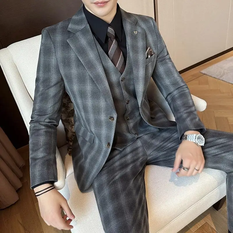 

7301 Men's formal business casual three-piece plaid suit