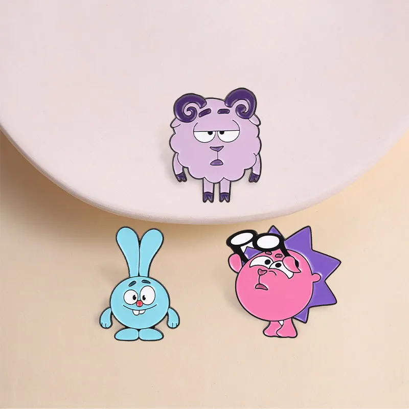 Animal Brooches Cartoon Sheep and Rabbit Metal Badges Small Gifts Wholesale Cap Pin Lapel Pins for Caps Brooch Backpacks Badge