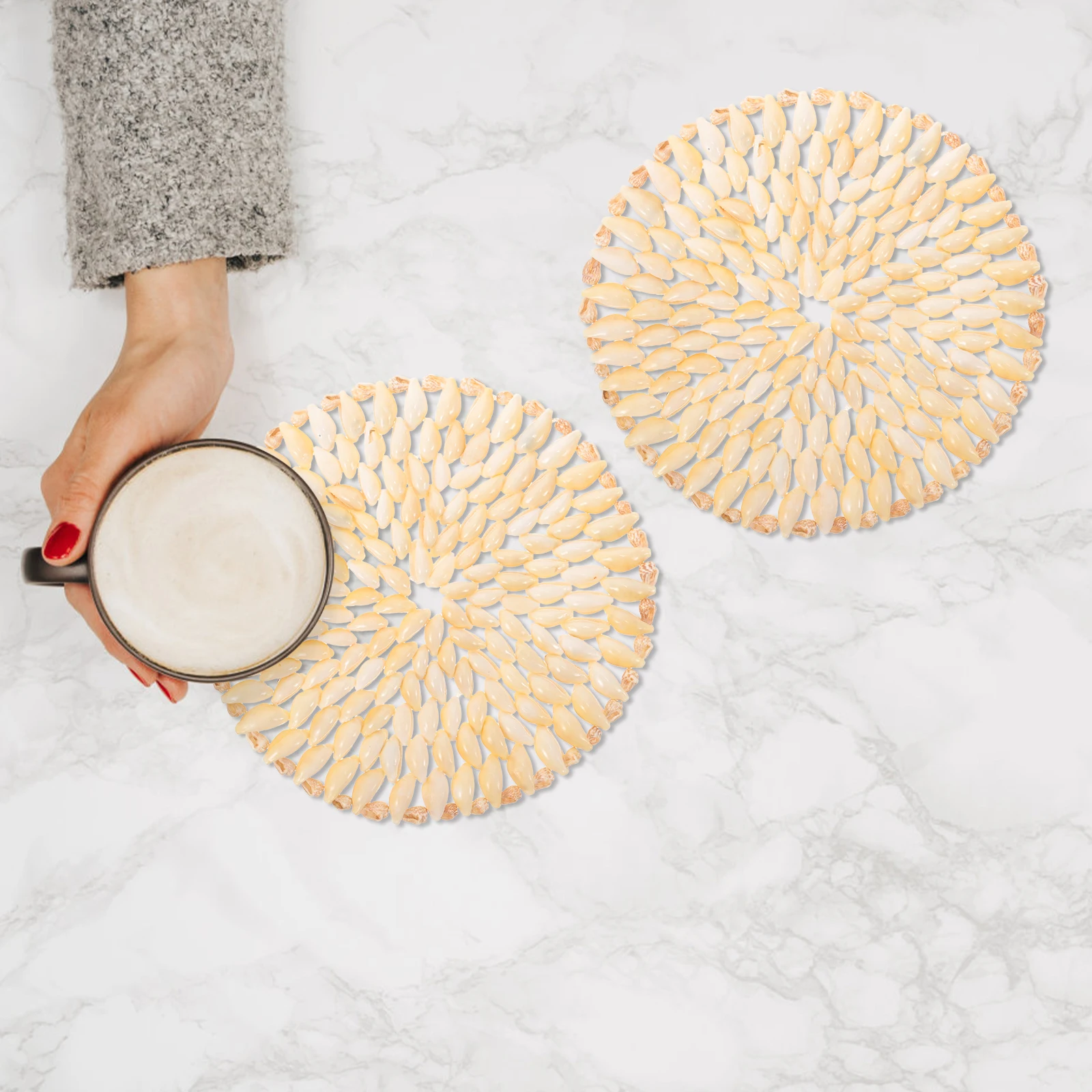 

3 Pcs Shell Coasters Natural Beach Style Table Cup Mat Non-skid Round Heat Insulation Stable Material Easy Clean Matching Cups