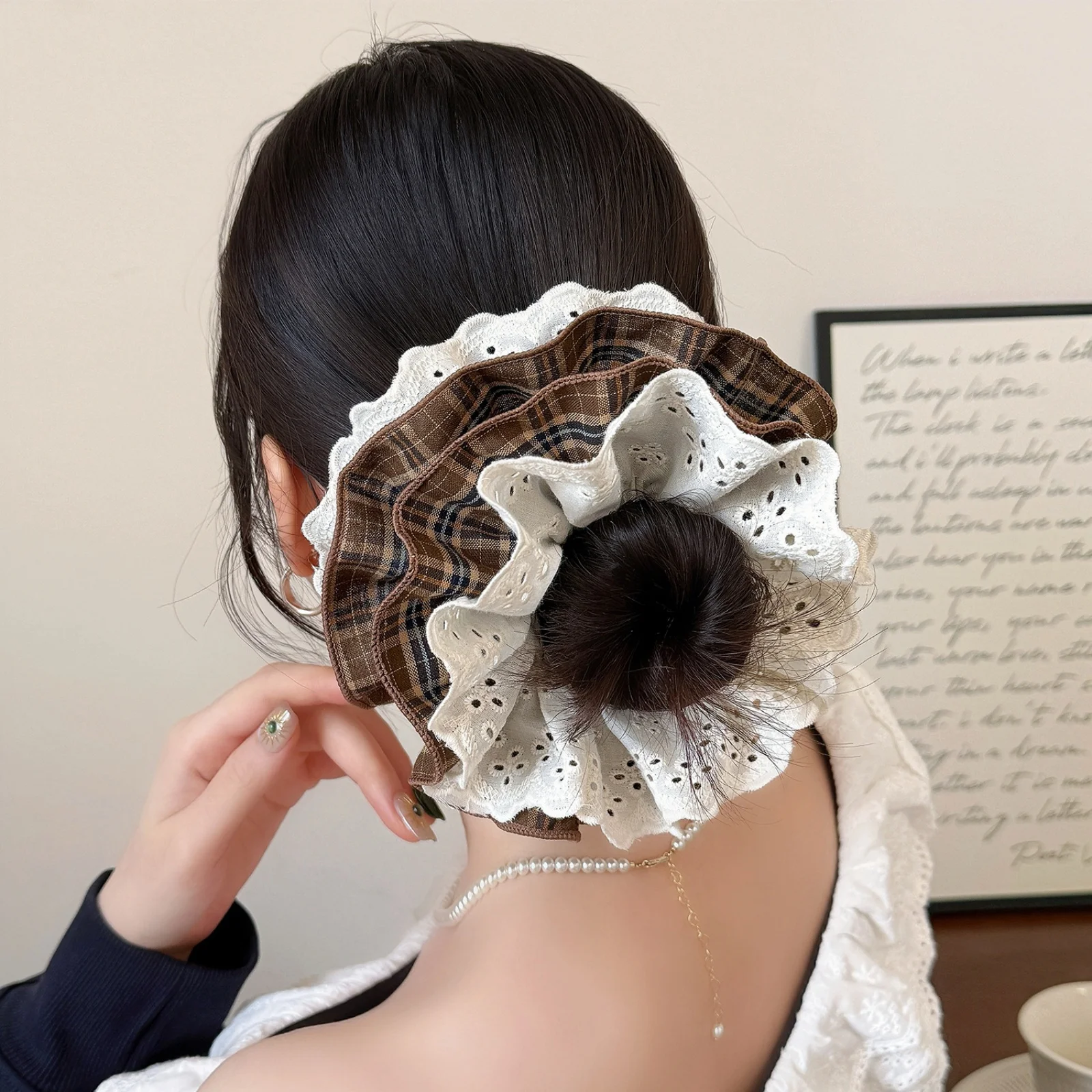 1PC Vintage Plaid Ruffled Lace Hair Scrunchie For Women Elegant Bowknot Ponytail Holder Sweet Hair Accessory
