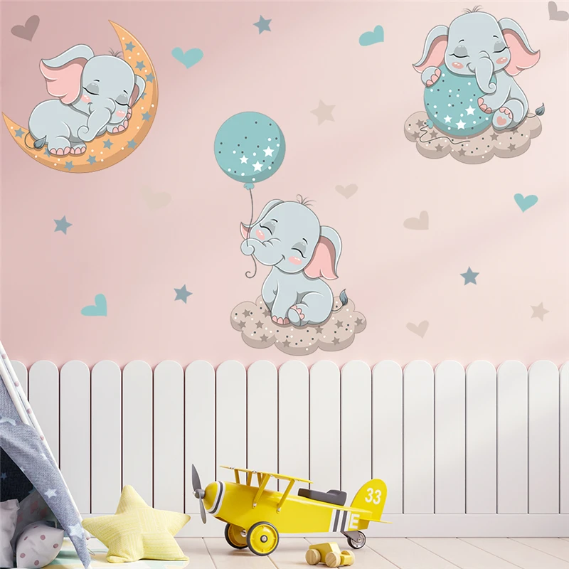 משפחה הפיל שמח לישון על ענן הירח מדבקות קיר לילדים חדר שינה בית קישוט חיה ציור קיר אמנות pvc decals פוסטר