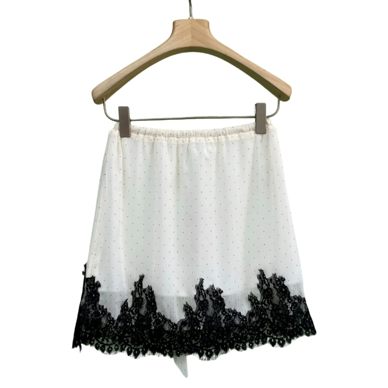 

Shorts High Street Simple and Comfortable High Street Temperament Vintage High-Waisted Skirt with Button Design – Trendy AF1642