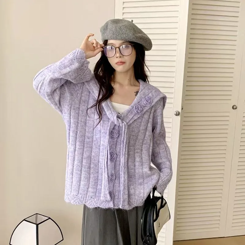 

Французский нежный стильный вязаный кардиган с объемным цветком для женщин осенью и зимой, свободный свитер с темно-синим воротником, куртка