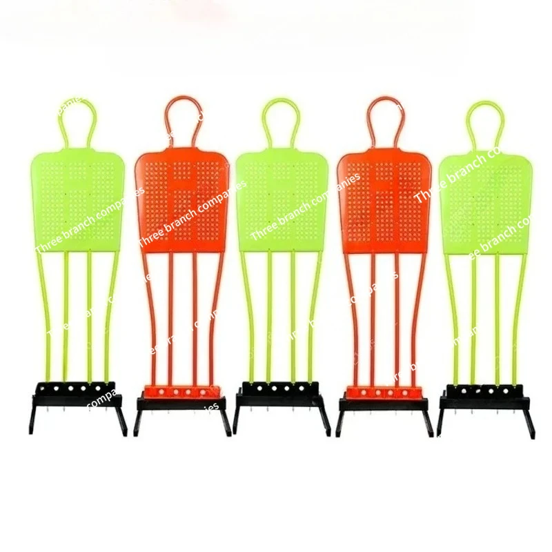 Football wall free kick training simulation of human - shaped wall obstacle team football training equipment