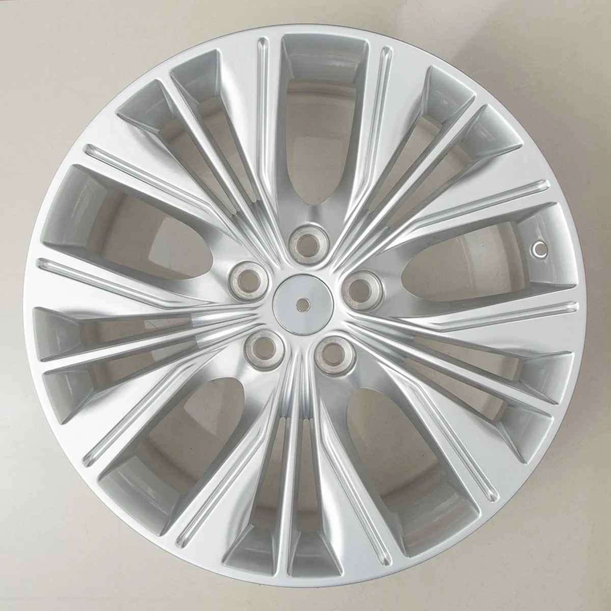 

20X8.5 Inch Sliver Car Wheels Rim Aluminum Car Wheels Suitable For Chevrolet Impala 2014-2020 Wheel Hubs