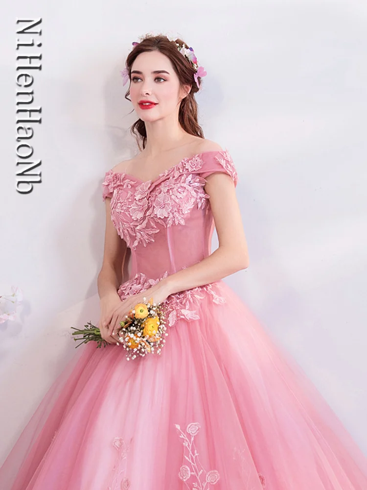 Quinceanera Dresses Sweet Party Prom Dress Luxury Off Shoulder Ball Gown 16 Colors Vestidos Plus Size