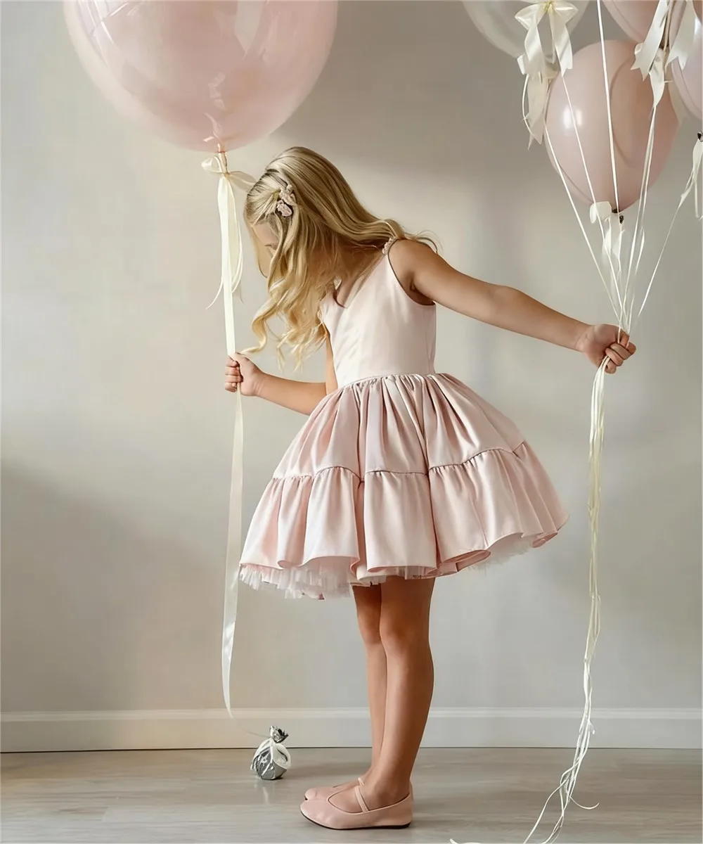 

Customized Flower Girl Wedding Dress Satin Beading Sleeveless Puffy Princess Birthday Party Performance First Communion Gown