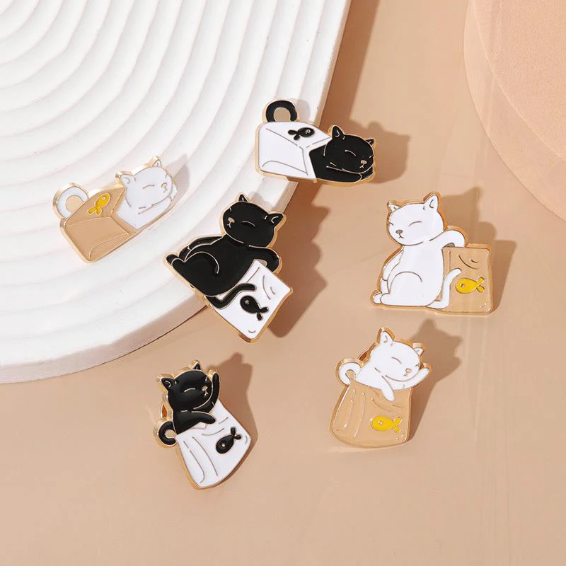 Kitten Animal Pines Lapel Badges Cool Fun Jewelry Gift for Kids Friends Black White Cats and Food Enamel Brooch Custom