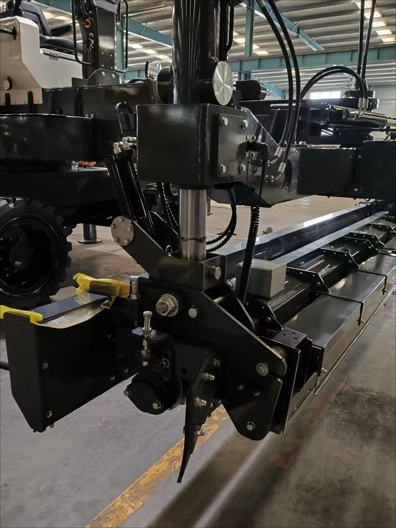 Customized Mini Concrete Laser Screed 0.6m Narrow Width Hand Push Laser Leveller for Tight Space