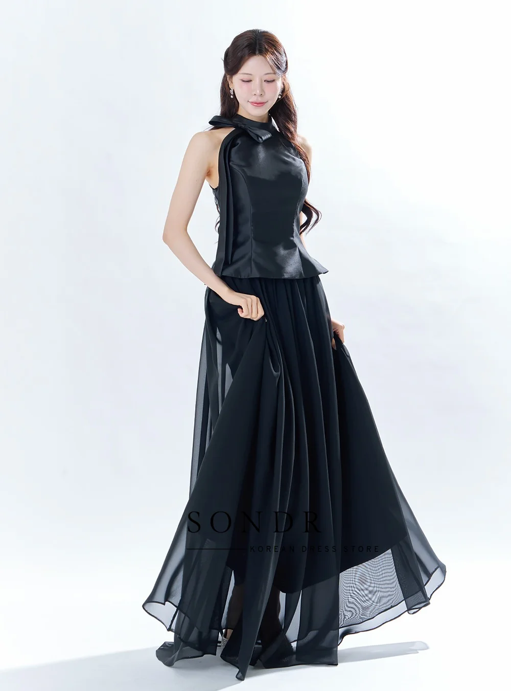 Sondr Customized Modern Black Korean Wedding Snap Dresses Satin and Organza Evening Gown Wedding Party Dresses Sleeveless Style