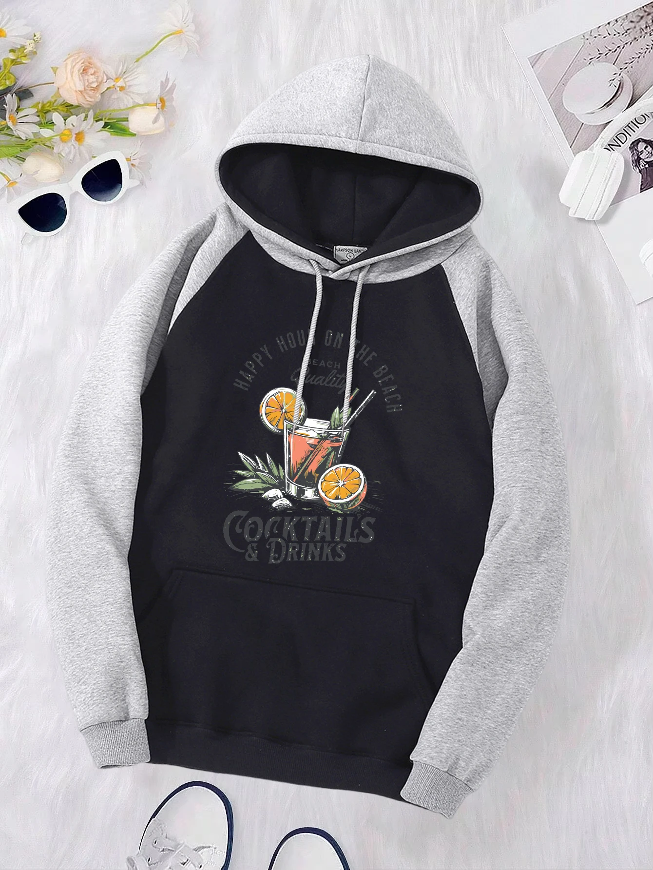 Happy Hour On The Beach Lemon Drinks Pattern Women Raglan Hoodies Harajuku Loose Pullover Autumn Fleece Hoody Pocket Casual Top