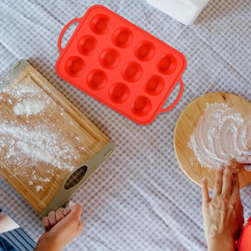 Silicone Cupcake Pans For Baking 12-Grid Non-sticky Silicone Chocolate Mold Reusable Multi-function Baking Tray For Mini Cake