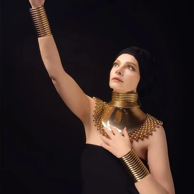 Africa Necklaces Gold Color Metal Big Exaggerated Bib Torque Choker Necklace Earrings African Punk Indian Jewelry Boho Design CD