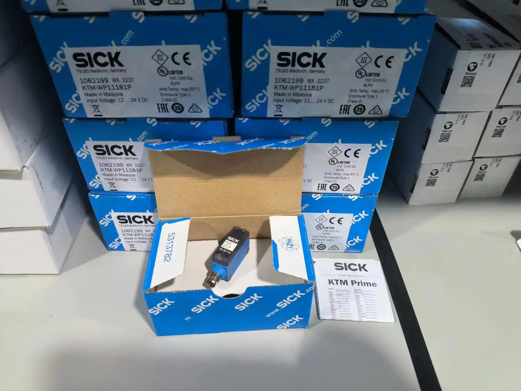 Original SICK SENSICK KTM-WP 11181P diffuse reflection photoelectric Sensor article No. 1062199