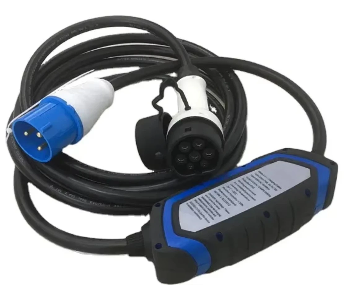 

VanTon Ev Car Charging Cable Type 2 Evse Charger with CEE 3 Pin Plug