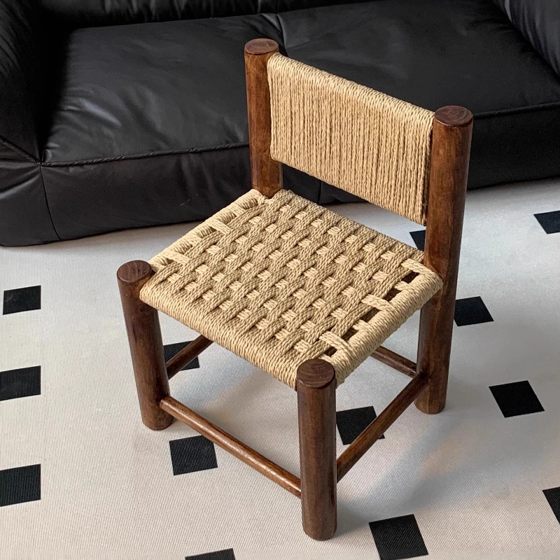

Плетеный табурет из массива дерева из ротанга, богемный круглый угловой стул ручной работы со спинкой, удобная скамейка с широким сиденьем для гостиной