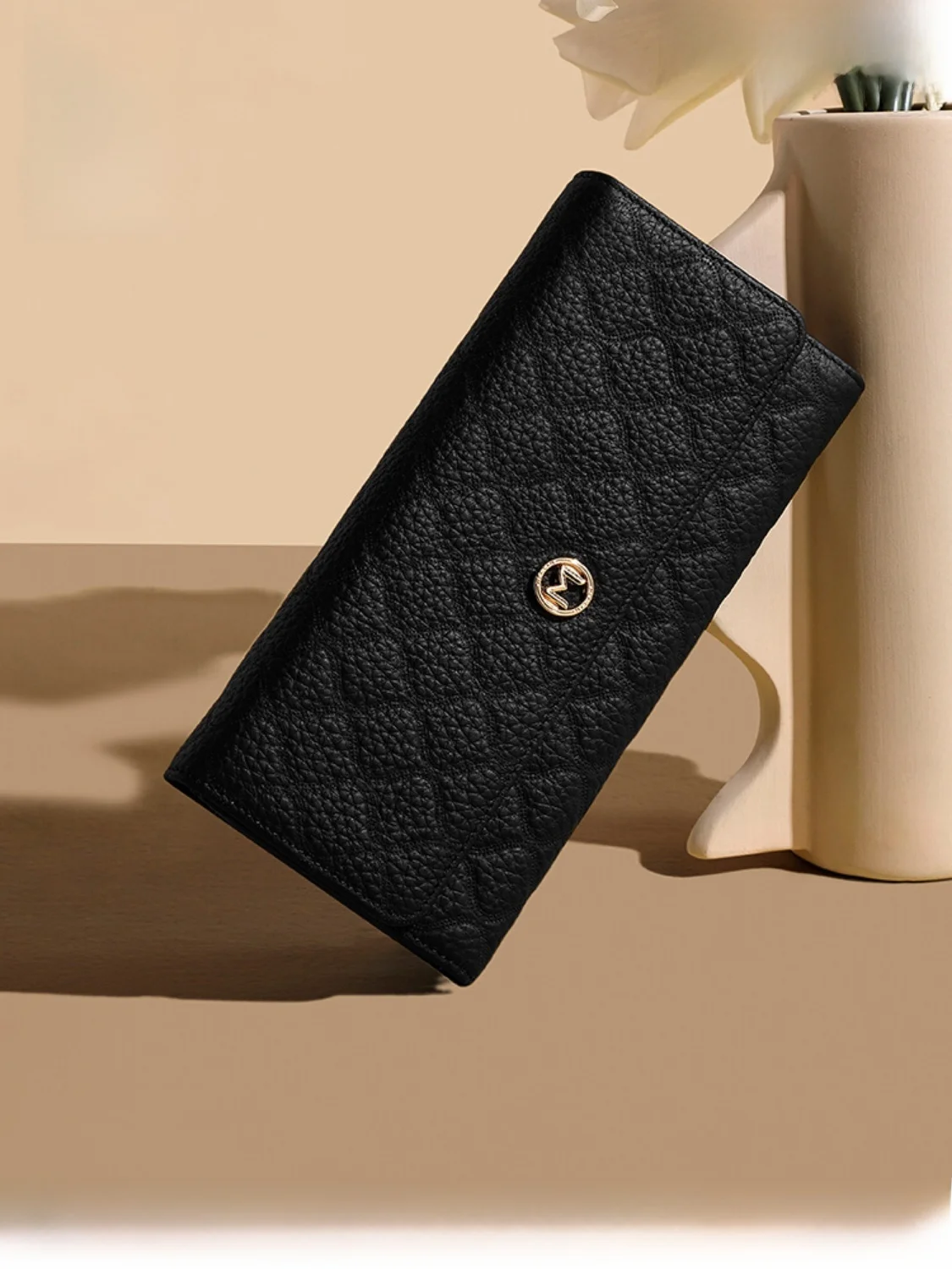 exquisite-ladies-long-leather-wallet-top-layer-cowhide-new-2026-fashionable-simple-color-korean-style-handheld-money-clip