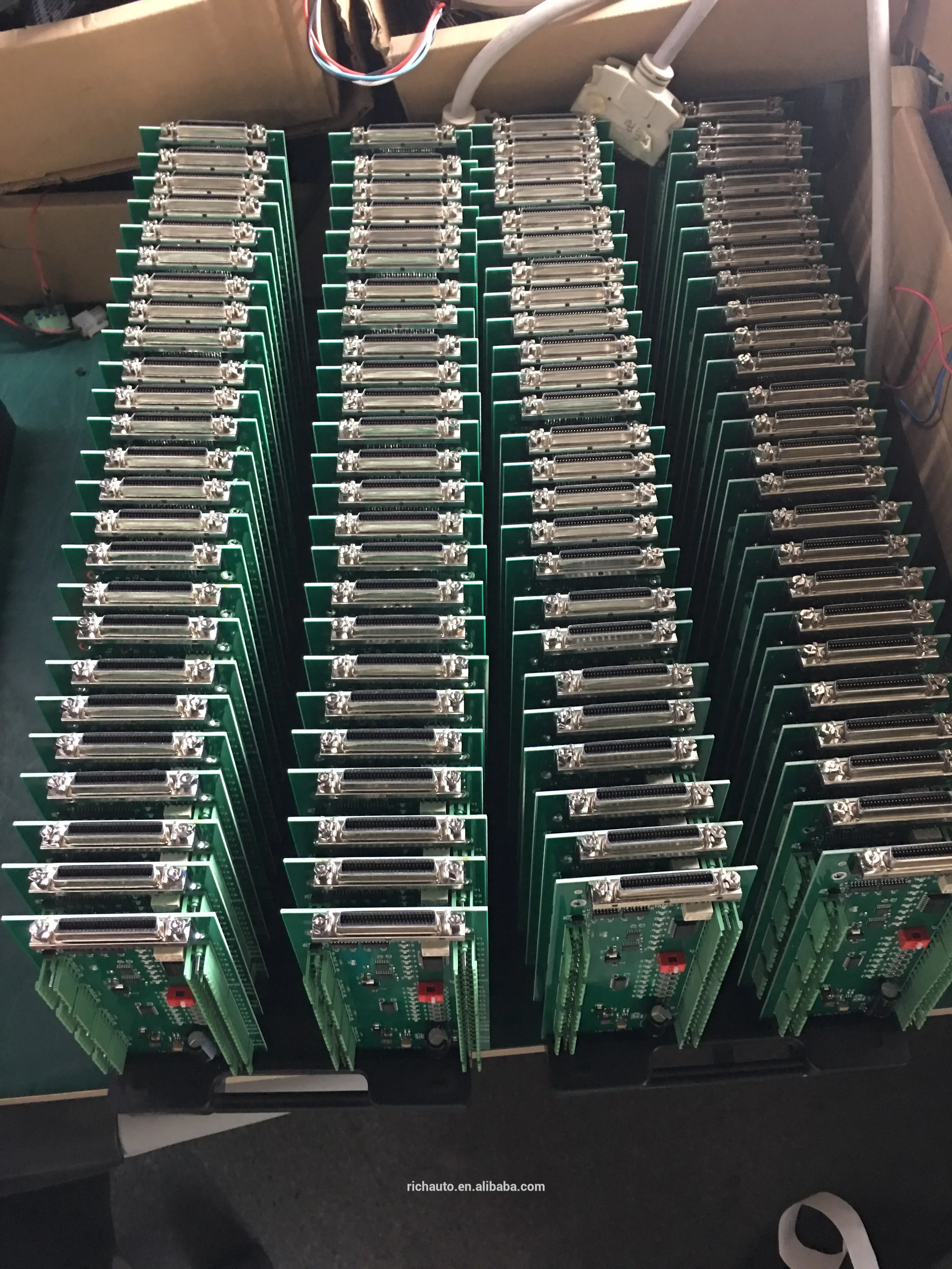 新しいオリジナルシステムコントローラーRichauto DSP制御システム、CNCルーター用F731CNCコントローラーキット、3軸フライス盤用