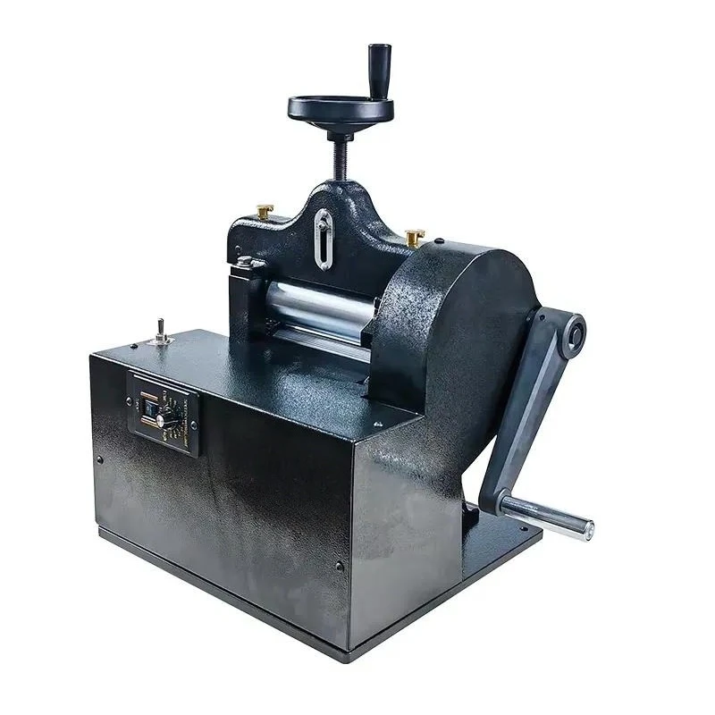 Manual opening machine for small leather production workshop