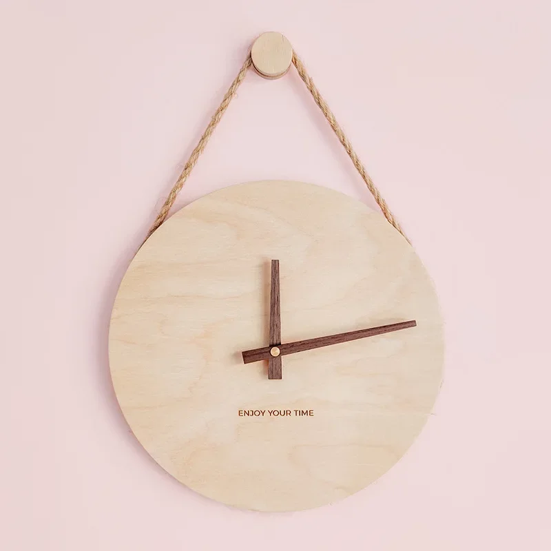 Nordic solid wood wall clock living room personality creative fashion Japanese modern simple log clock wall clock living room