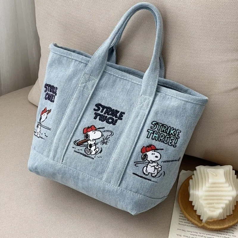 Snoopy Canvas Bag Cute Embroidered Shoulder Bag Fashion Minimalist Tote Bag Outward Handbag Exquisite Commuter Bag Christmas Gif
