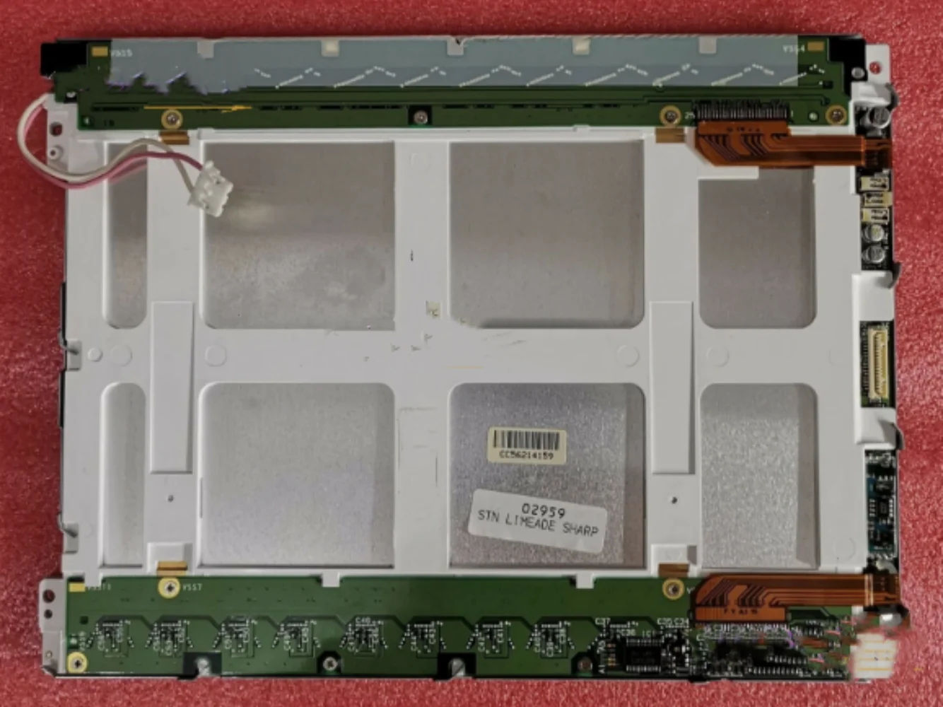 

LM64C350 LM64C351 LM64C35P LM64C352 LCD display