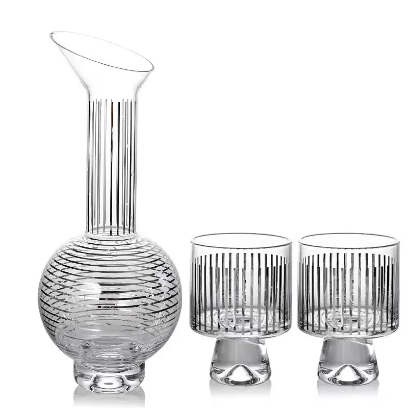 Modern Crystal Glass Decanter Set with Diagonal Striped Design Silver Cold Kettle for Wine Serving Elegant Home Bar