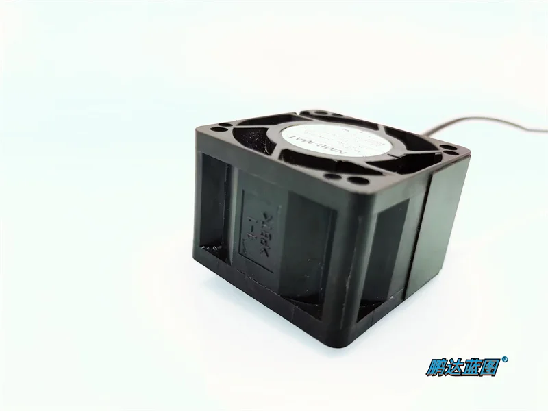 1611RL-04W-B46 Double Ball 4028 12V 0.13A PWM Temperature Control Four Wire 4CM Server Fan40*40*28MM