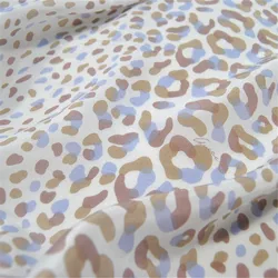 Popular Modern Style Leopard Print Silk Crepe De Chine Fabric with Comfortable Feeling Material for Nice Dress