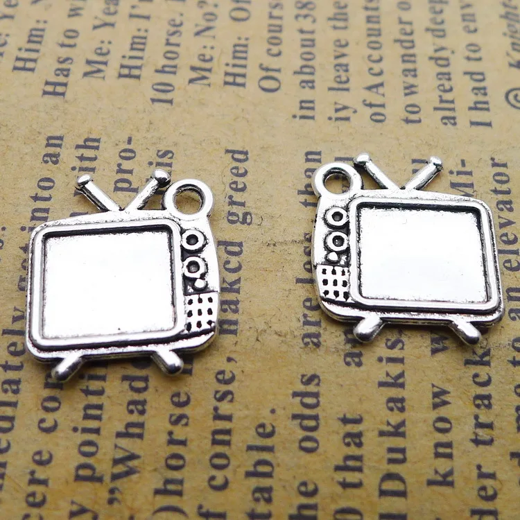 20pcs/lot 15*13mm  DIY Metal Alloy Antique Silver Retro Television Charm Pendant For Handmade Jewelry Making