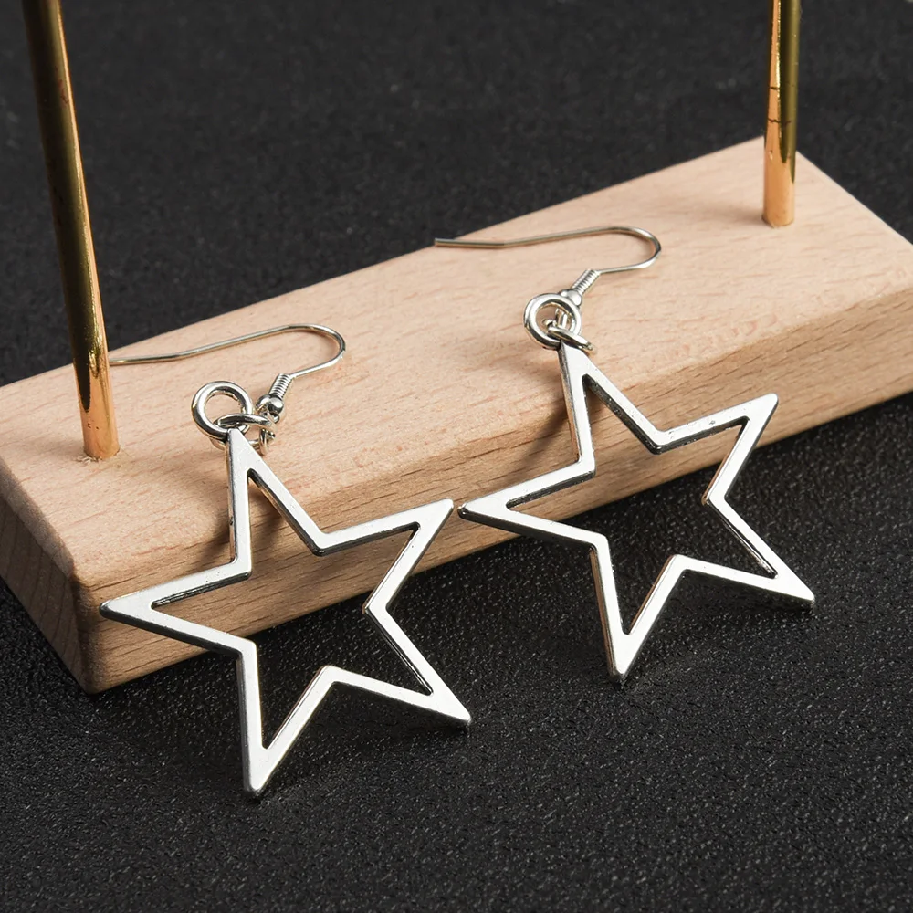 Creative Star EarringsSimple Design Color Hollow Star Drop Earrings for Women Fashion Ear Piercing Pentagram Dangle Earring Gift