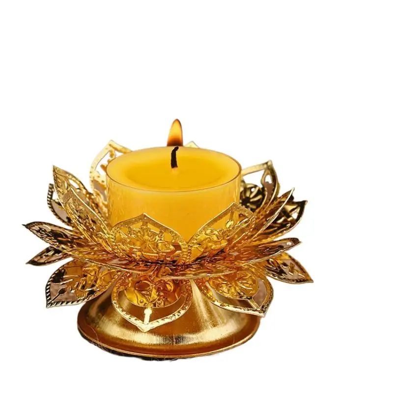 Modischer Lotusförmiger Goldener Hohlkerzenhalter aus Zinklegierung, Lotus-Lampenhalter, Hohler Butterkerzenhalter für Partys – Detail 6