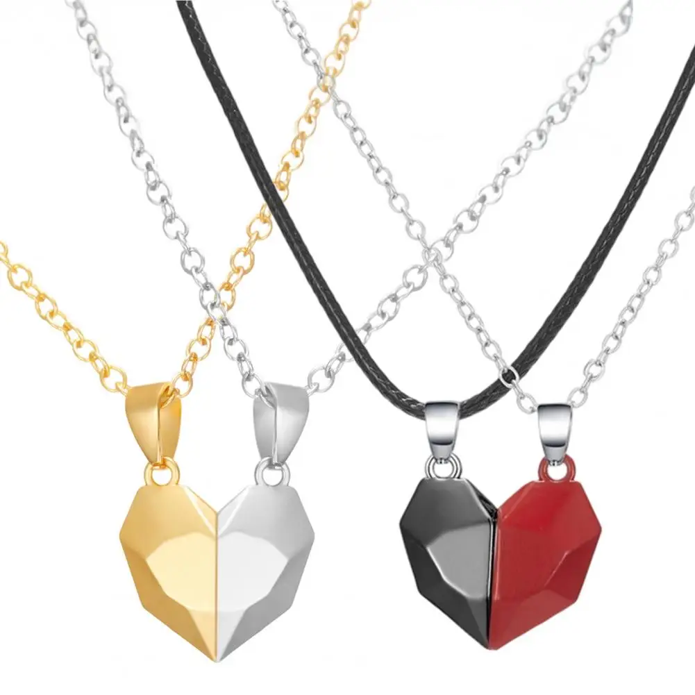 2Pcs Magnetic Heart Necklaces for Couples Half Heart Pendant Matching Necklaces, Relationship Jewelry Anniversary Gift