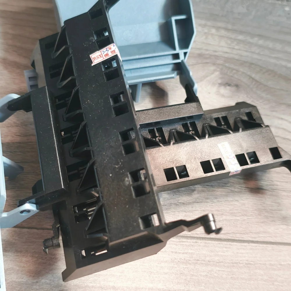 

Carriage Assembly Cover for HP DesignJet 10 20 30 70 90 100 110 120 130 plotter; printhead upper cover