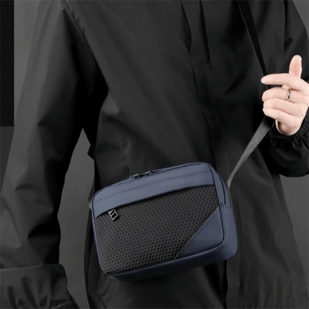 

Zipper Men Crossbody Bag Square Korean Style Sports Shoulder Bag Solid color Large Capacity Oxford Crossbody Bag Streetwear