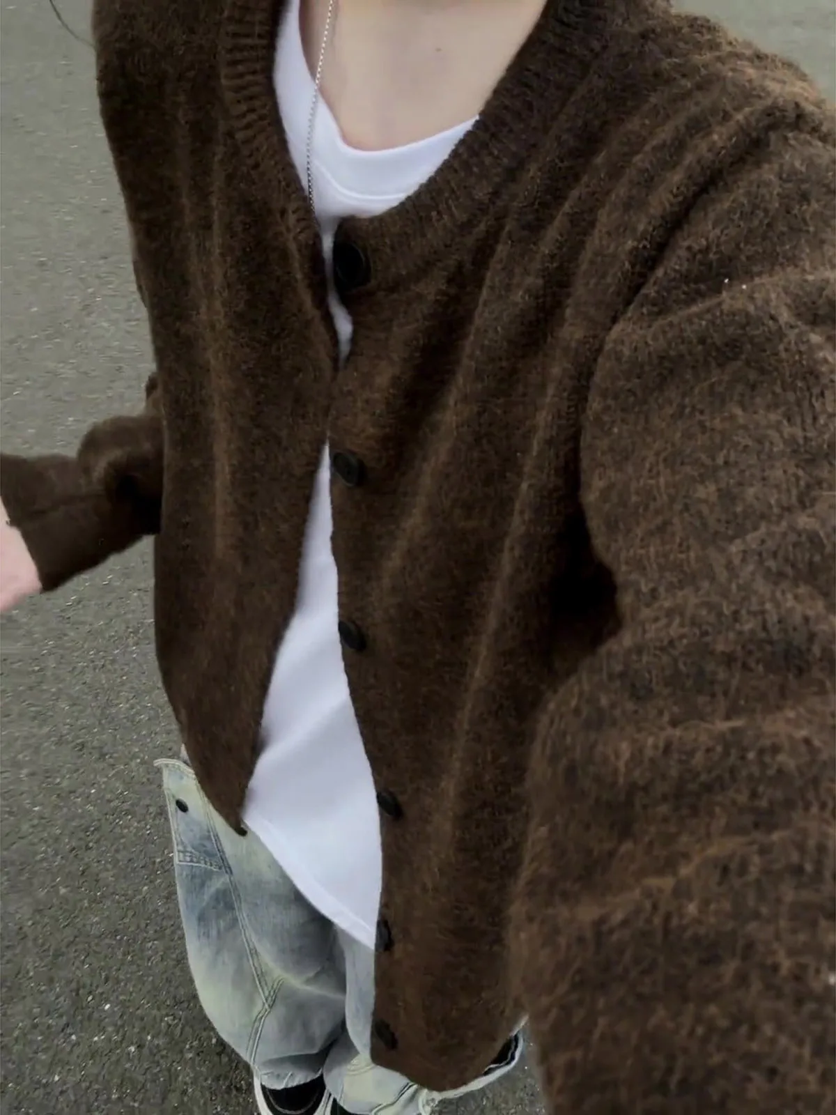 Corduroy Button-Up round Neck Knitwear Men's Loose Fit Autumn Winter Fashion Casual Outerwear Coffee Color Classic Style