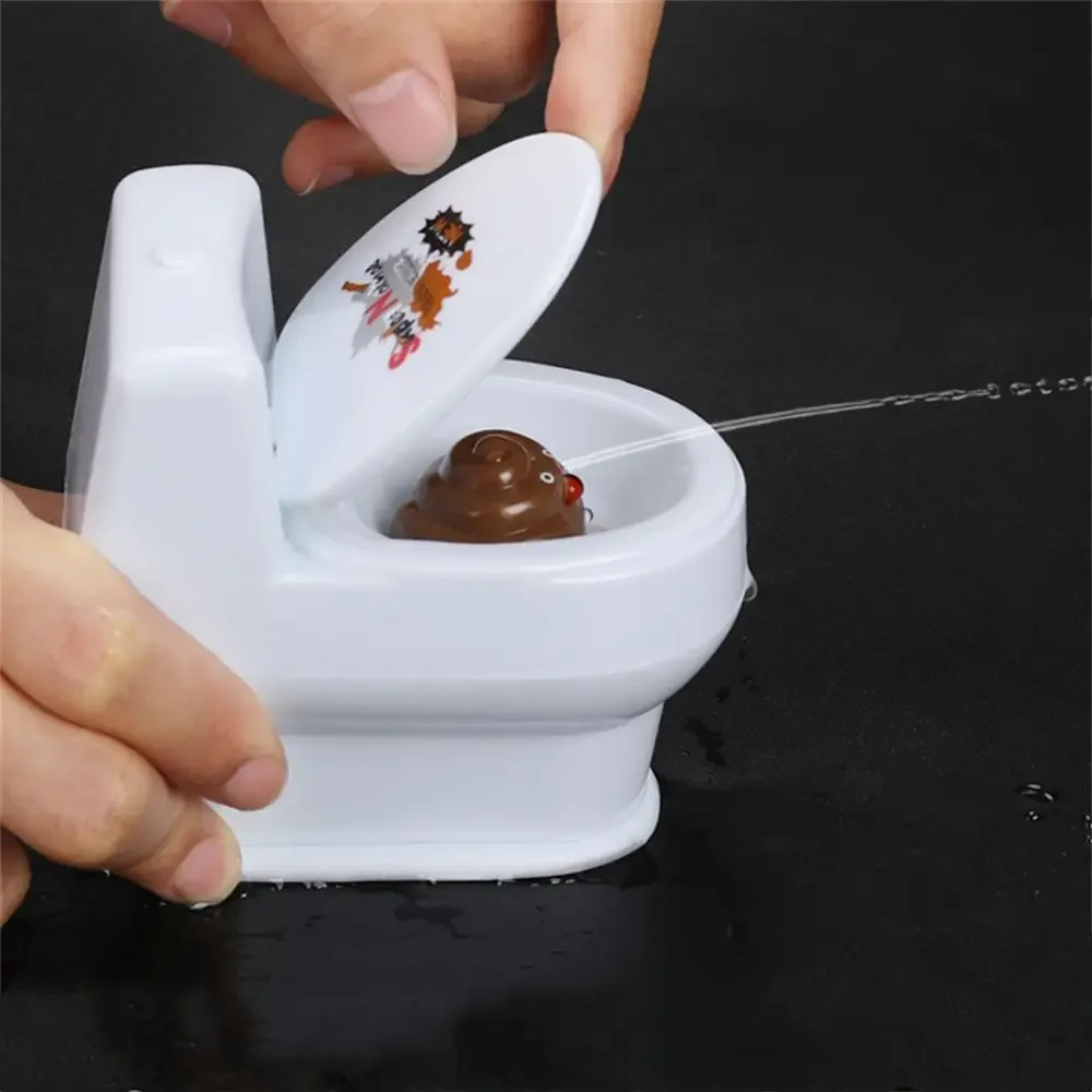 Mini Desktop Gift Novelty Funny Prank Fools' Day Closestool Joke Gag Toy Spray Water Toilet Toy