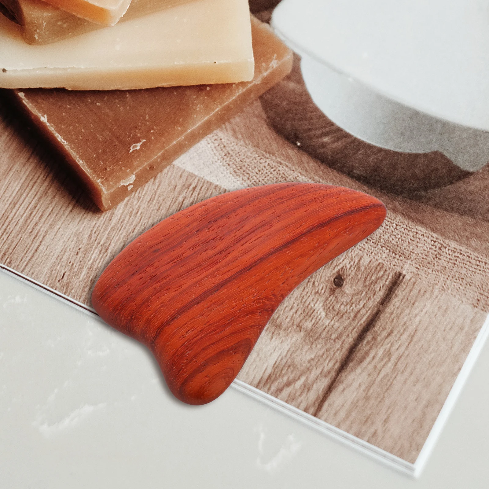 

Heart Shape Wooden Gua Sha Tool Face Neck Massage Scraper Ergonomic Design For Skincare Fatigue Relief Manual