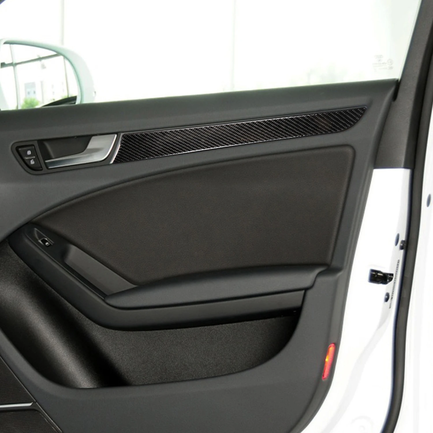 Osłona panelu drzwi z włókna węglowego do Audi A4 B8 A5 2010 2011 2012 2013 2014 2015 2016 Akcesoria do stylizacji wnętrza samochodu — zdjęcie 3