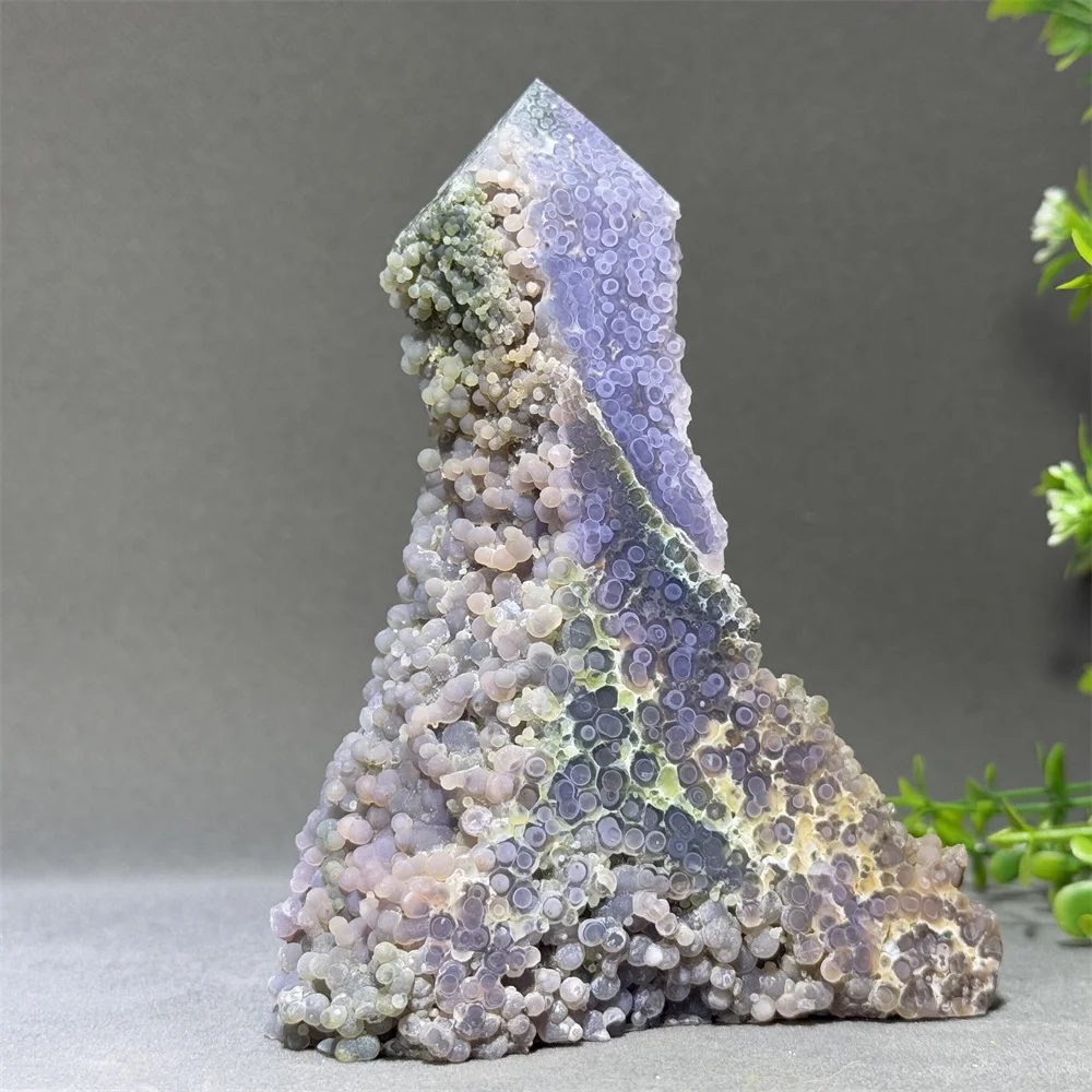 Natural High-Quality Grape Agate Mineral Specimen Tower Reiki Healing Meditation Energy Tower Home Wealth Office Decoration Gift