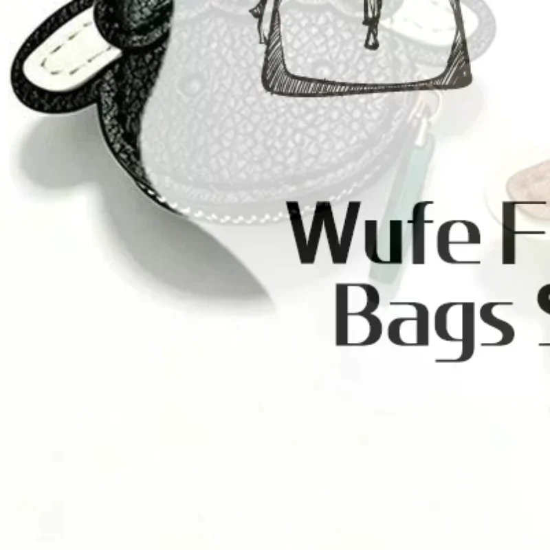 Cute Sheep Shaped PU Leather Mini Coin Purse Keychain For Hanging On Bags Storing Coins Earphones Daily Use