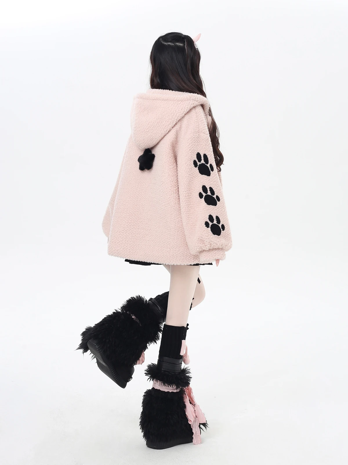 Winterkleding Losse middellange schattige kattenpootborduurwerk Warm roze lamswollen katoenen jas met capuchon voor dames