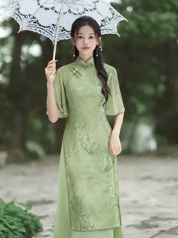 chinese dress traditional Tang Dynasty Red Green Hanfu Women appreciate its artisanal floral buttons Chinese Traditional Qipao Dress Women