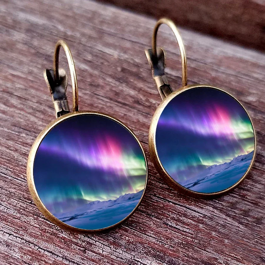 2024 New Fashion Green Northern Lights Pendant Earrings Glass Dome Cabochon Women's Earrings aurora Hand Craft Jewelry