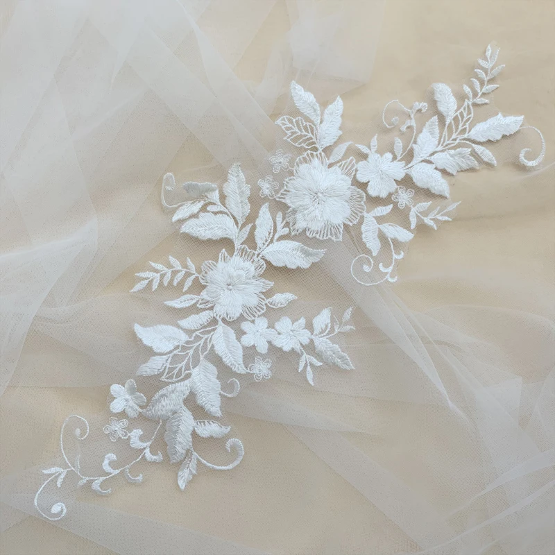 4PCS=2Pair Cotton Material 3D Mirrored Flowers Handmade DIY Wedding Dress Decoration Applique Off White  RS3415