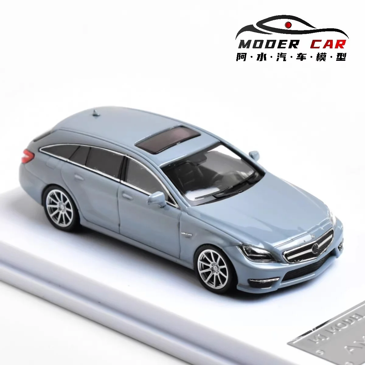 

MJ 1:64 Adults Hobby cls63 Diecast Model Car