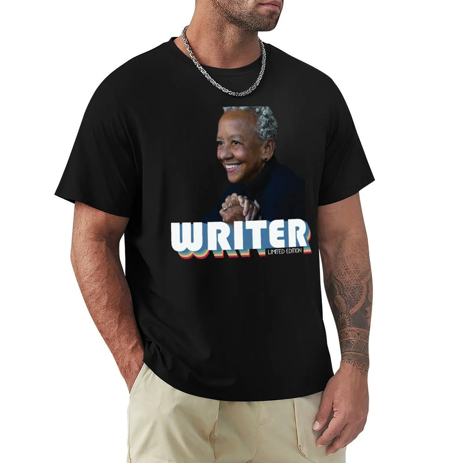 Nikki Giovanni, Writer Limited Edition T-Shirt Comfortable Basic Crew Neck Tee