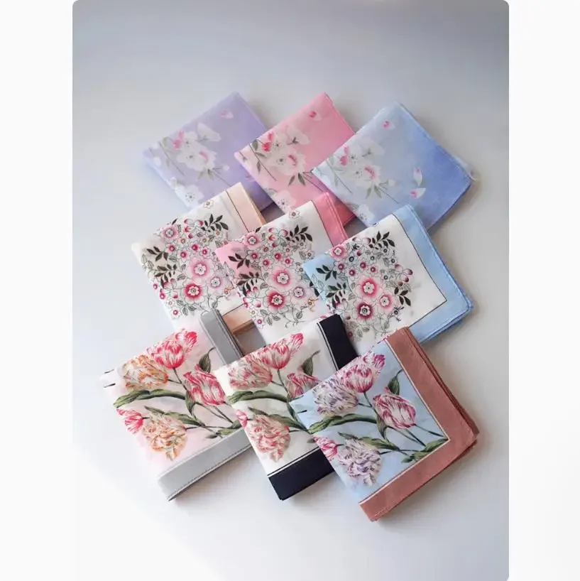 3Pcs  Vintage Cotton Women Hankies Embroidered Butterfly Flower Hanky Floral Ladies Handkerchief Fabrics Random Color