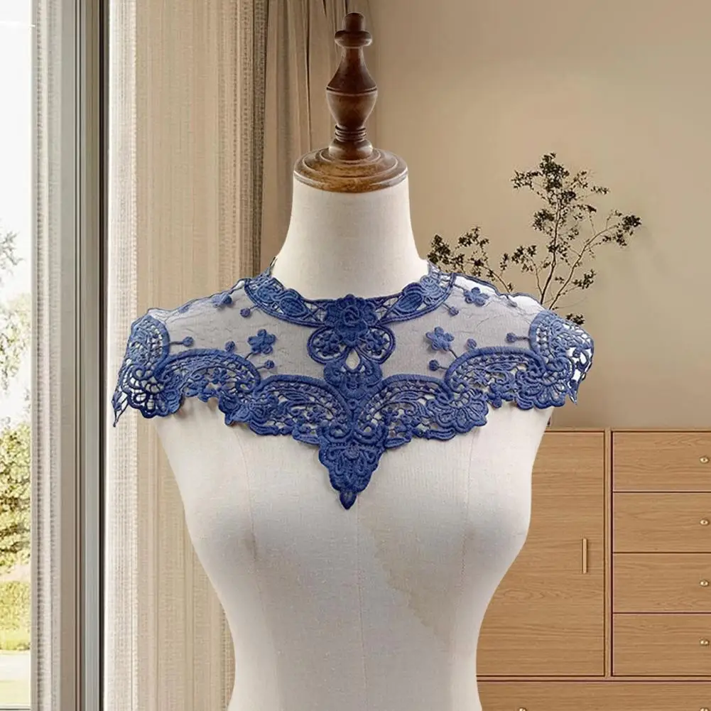 Fake Collar Lace Embroidery Lace Collar Accessory Elegant Lace Embroidered Fake Collar with Hollow Design Flower Pattern